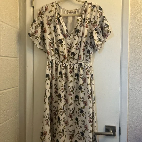 LOFT | Dresses | Loft Cream Floral Midi Dress | Poshmark
